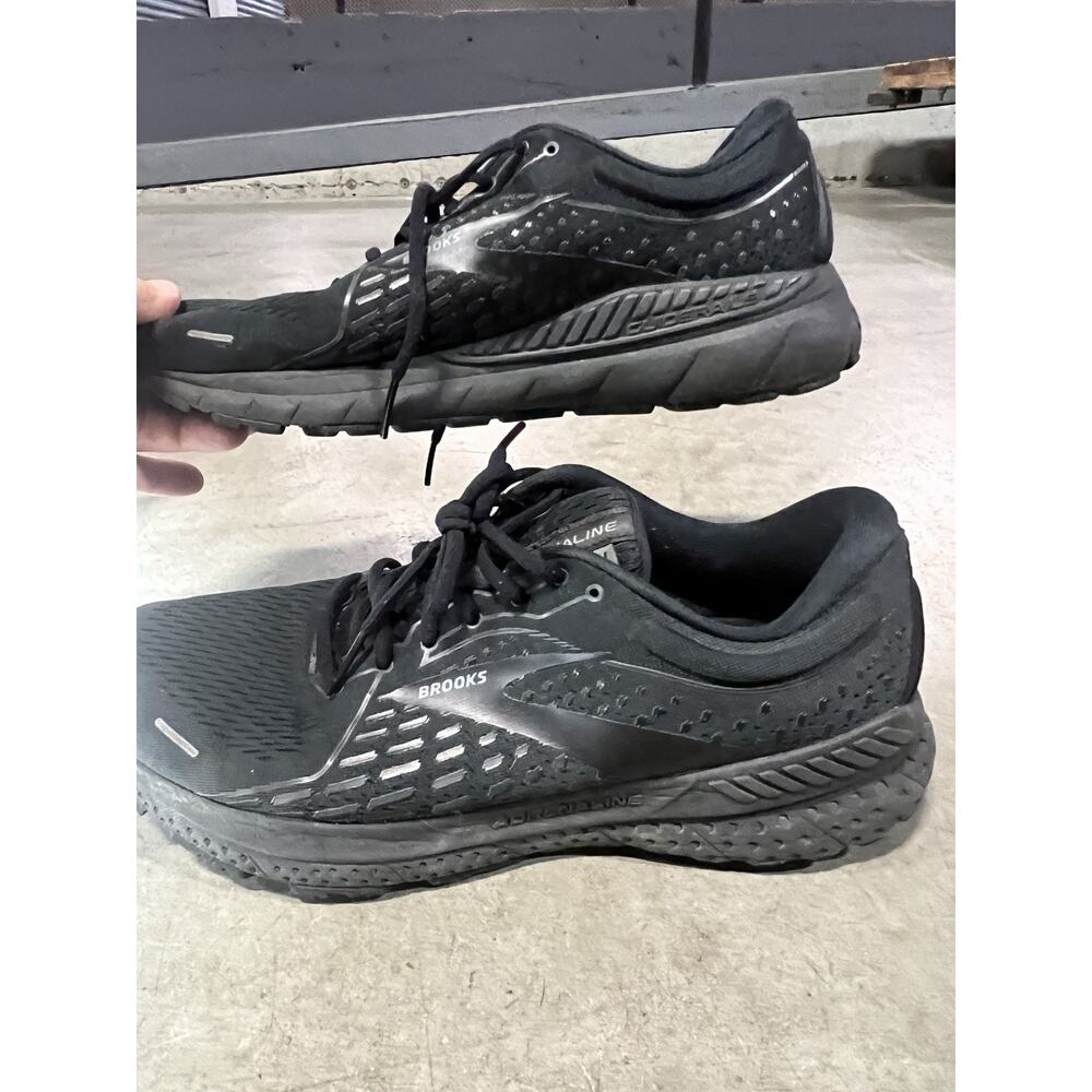 Brooks Adrenaline Mens GTS 21 Running Shoes - Triple Black - Size 11 D
